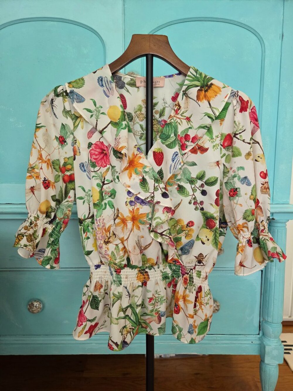 Philosophy White Blouse Floral Fruit Insects Small Petite Short Sleeves